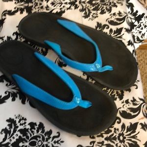 Olukai flip flops